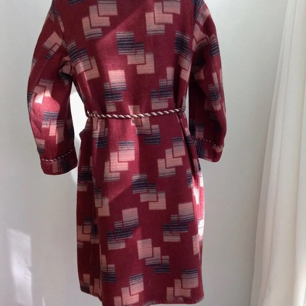 BEACON Blanket Robe 1930's-19540's Ombre Pattern with Deco images Size Medium - Picture 5 of 6